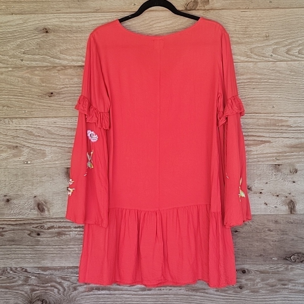 Asos Size 6 Red Mini Dress with Bell Sleeves and Floral Embroidery - Picture 6 of 6